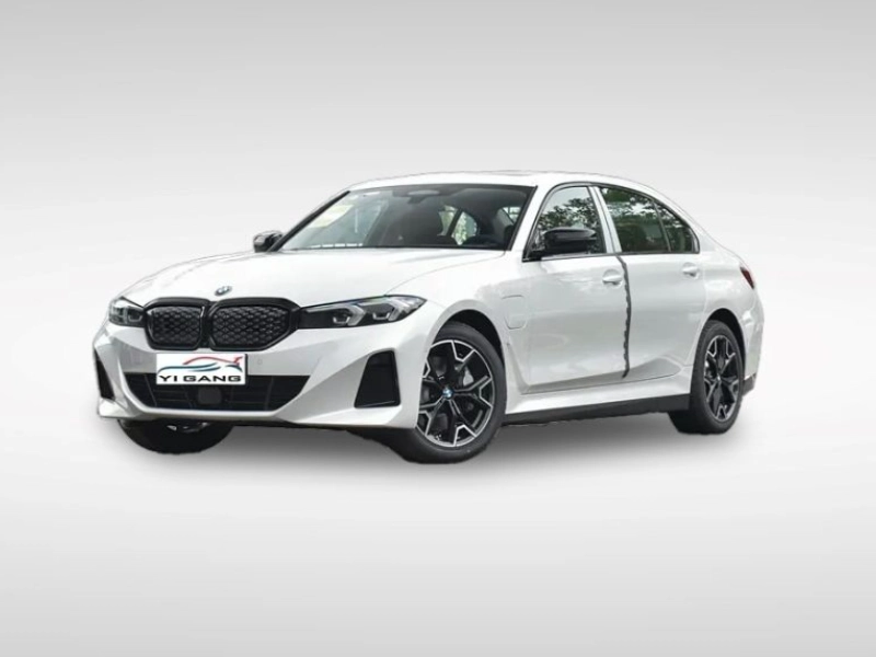 2025 BMW i3 eDrive 40 L Midnight Package