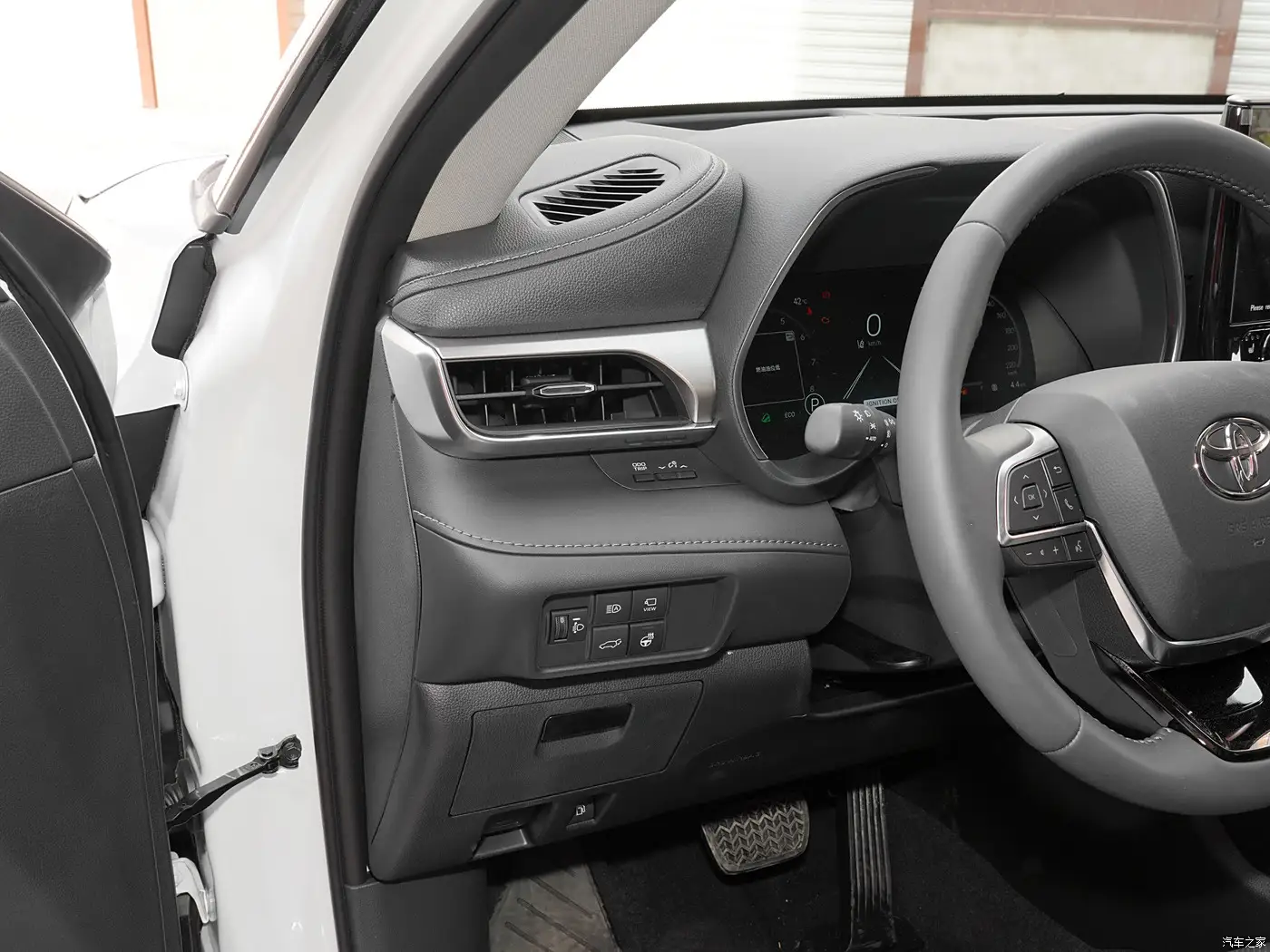 2024 Toyota Highlander 2.5L Intelligent Hybrid Dual Engine 4WD Ultimate Edition 7-Seater