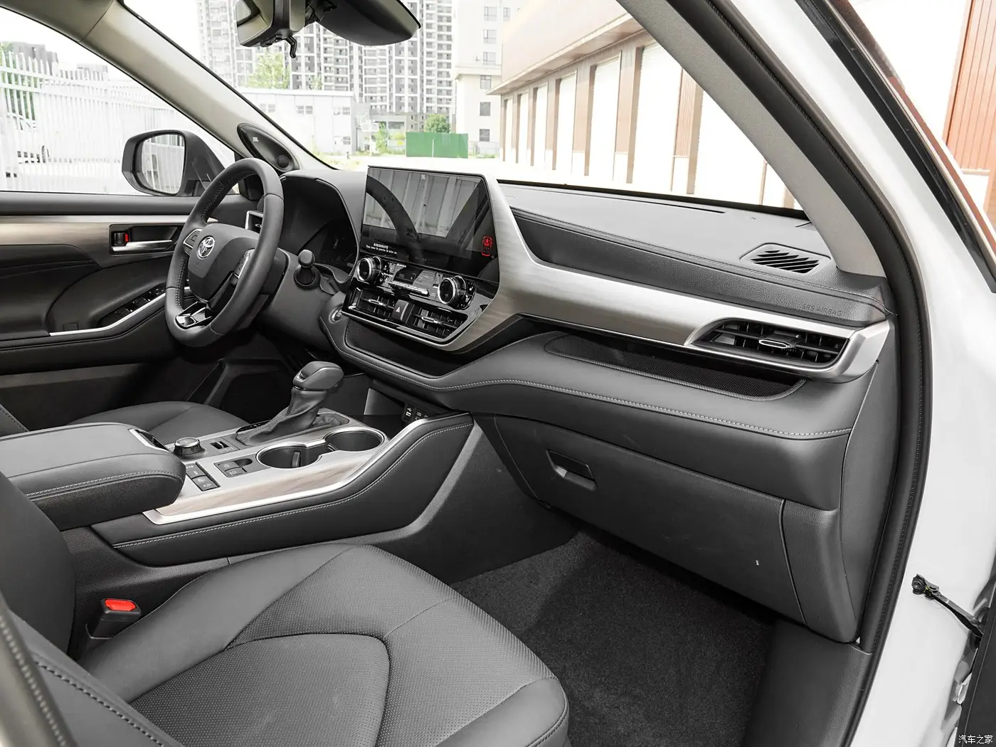 2024 Toyota Highlander 2.5L Intelligent Hybrid Dual Engine 4WD Ultimate Edition 7-Seater