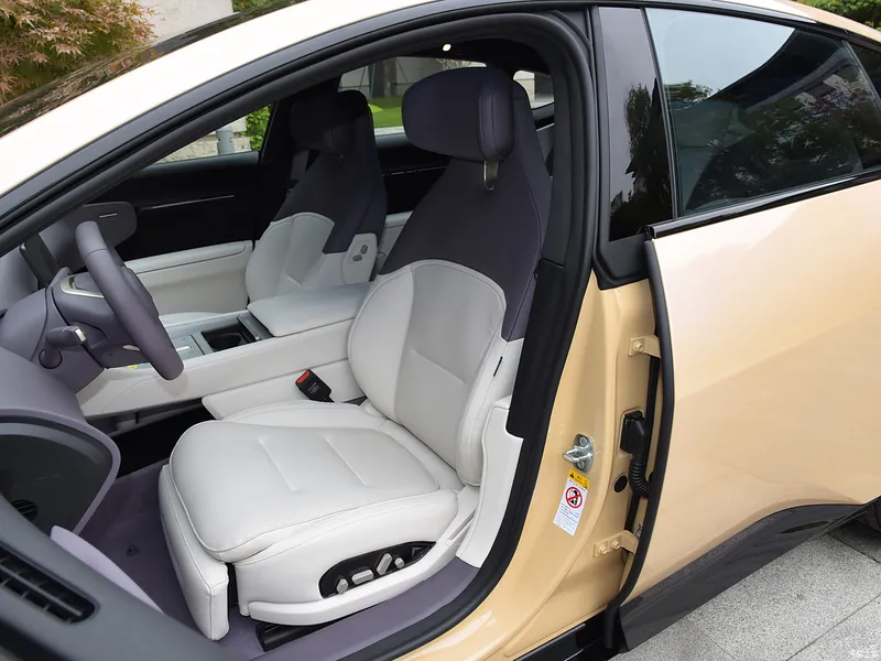 2025 Avita 12 Ultra Extended Range Edition