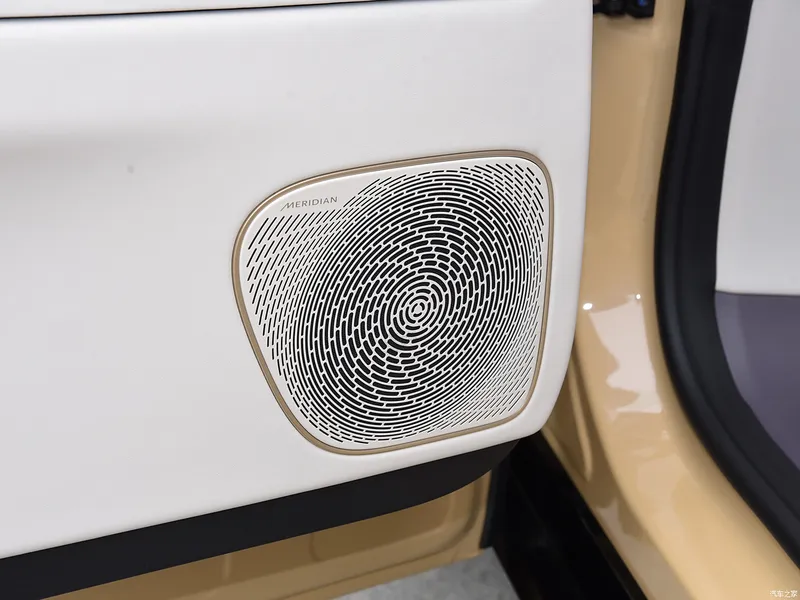 2025 Avita 12 Ultra Extended Range Edition