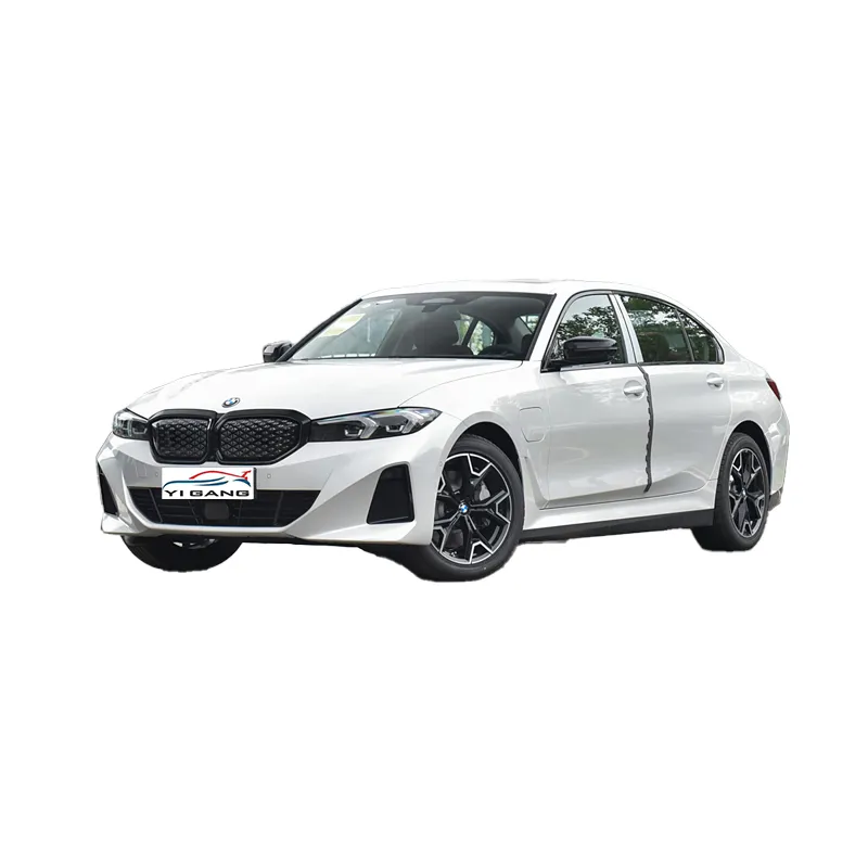 2025 BMW i3 eDrive 40 L Midnight Package