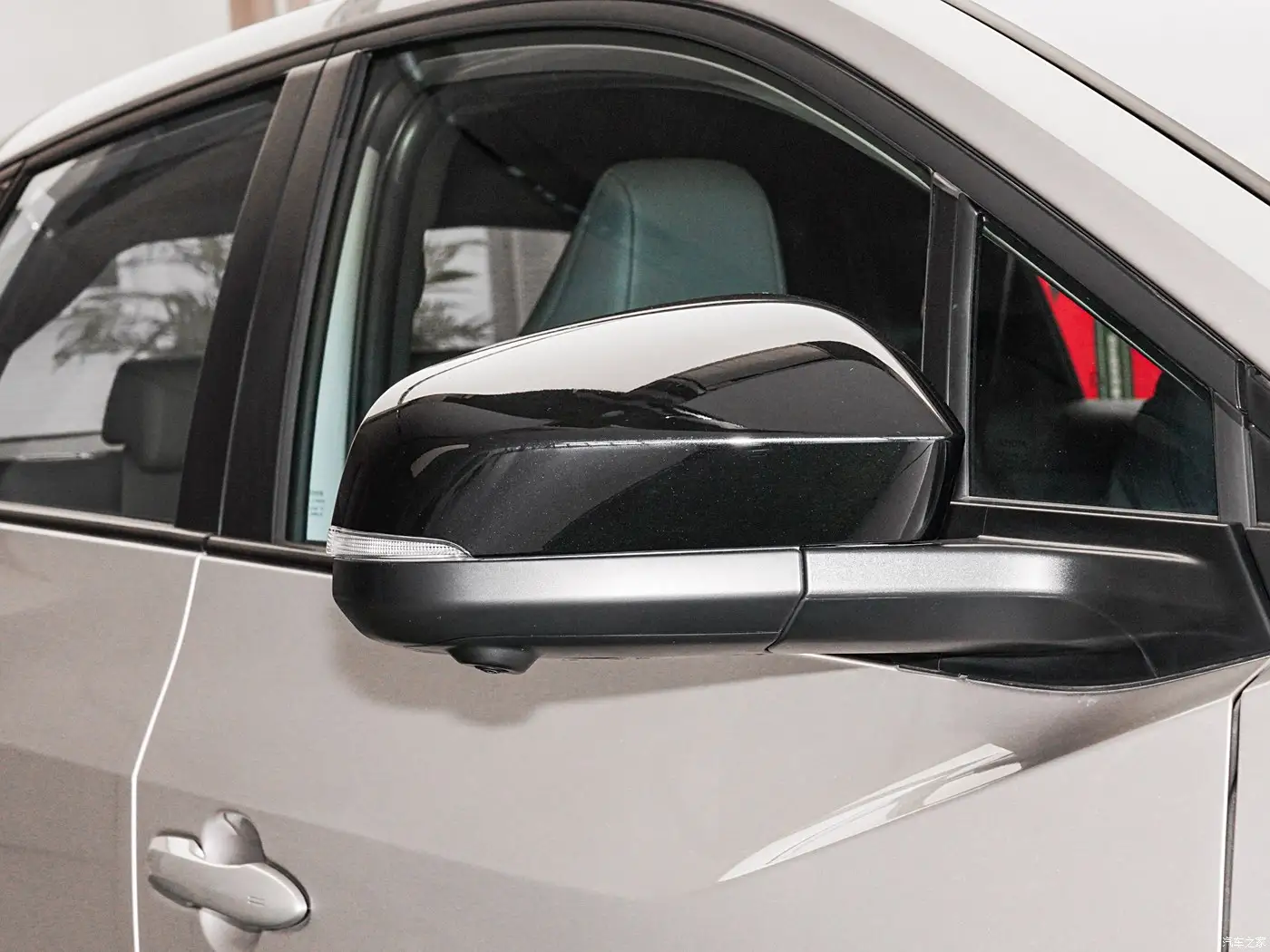 2025 Toyota Platinum Smart 4X 615Pro Edition