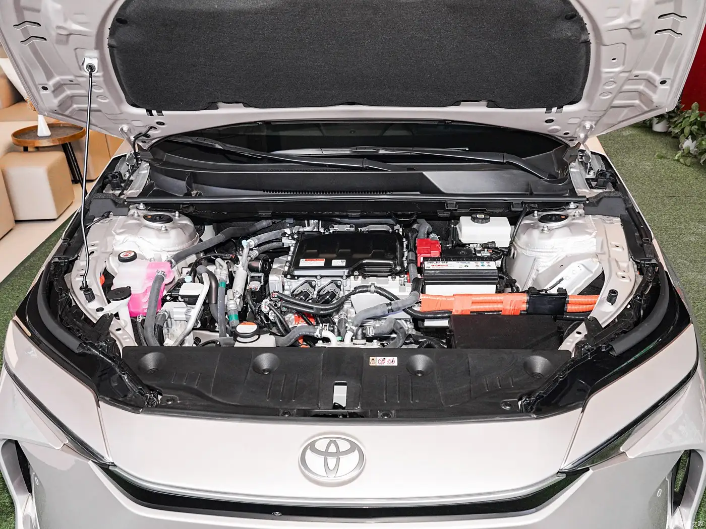 2025 Toyota Platinum Smart 4X 615Pro Edition