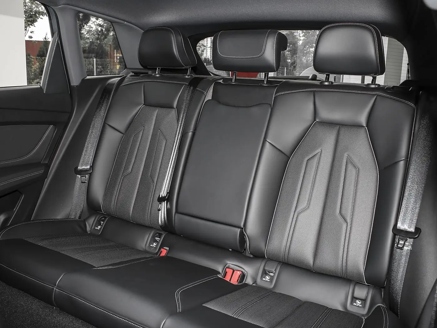 2024 Audi Q4 40 e-tron Creative Edition