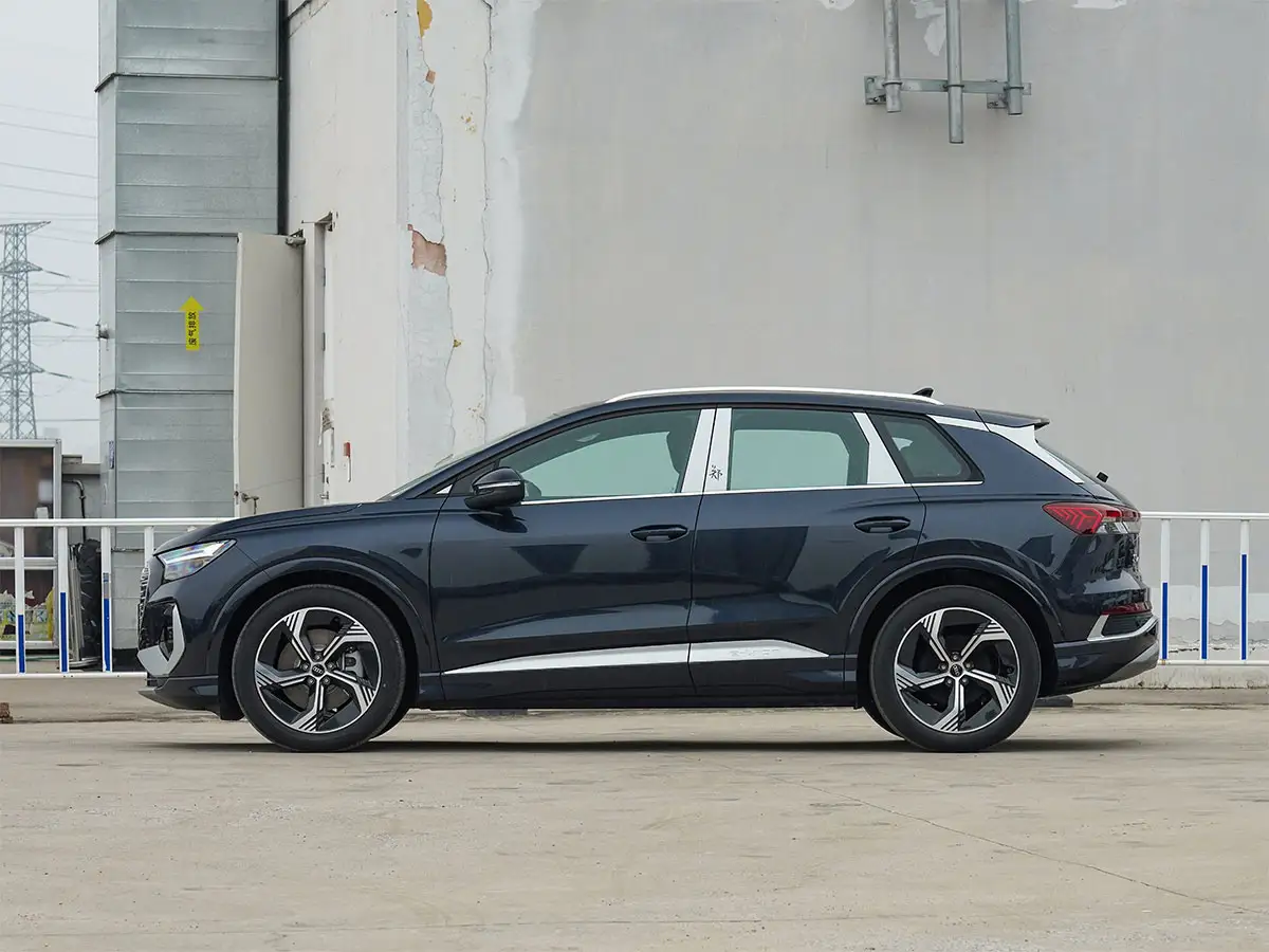 2024 Audi Q4 40 e-tron Creative Edition