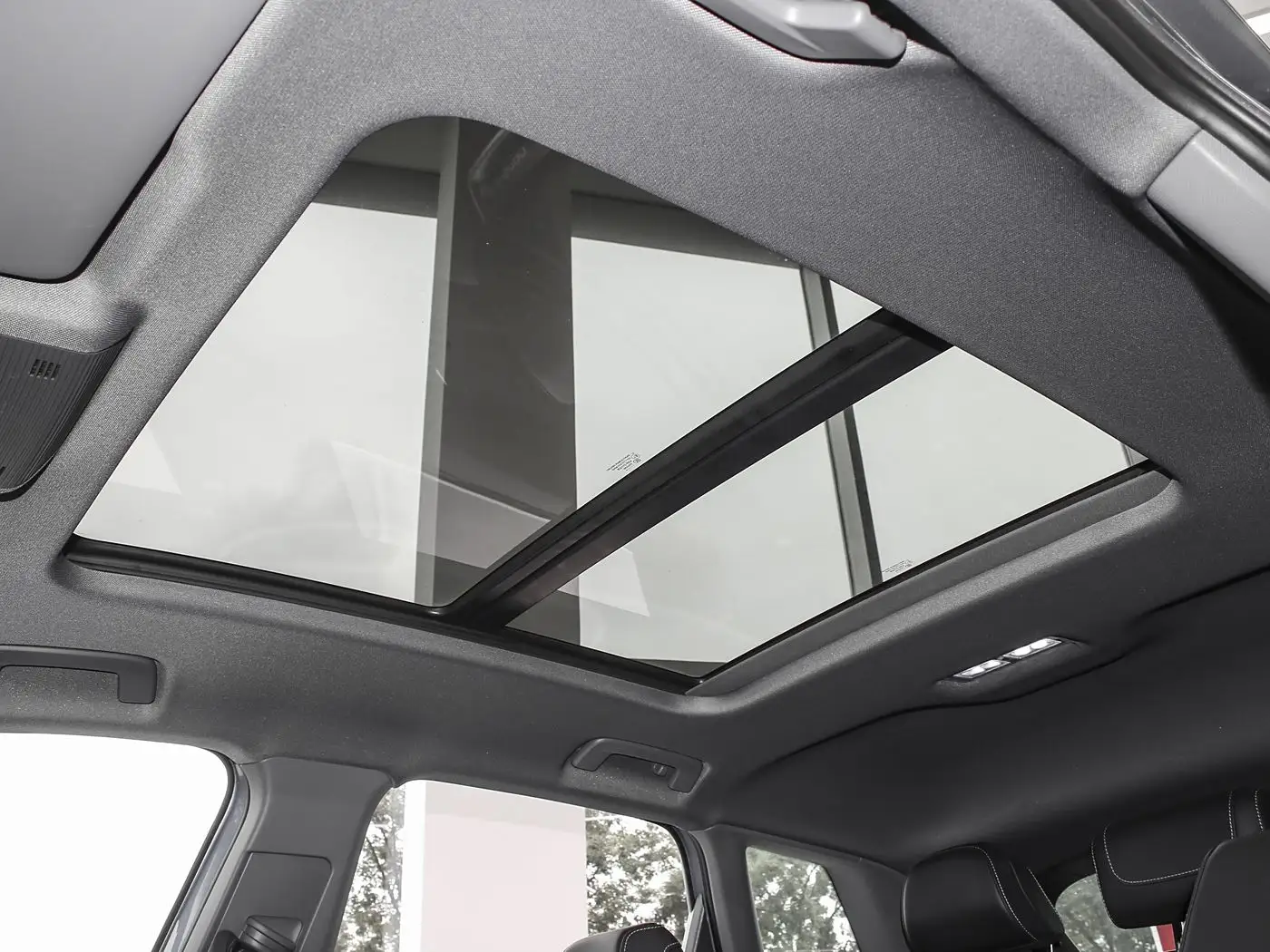 2024 Audi Q4 40 e-tron Creative Edition