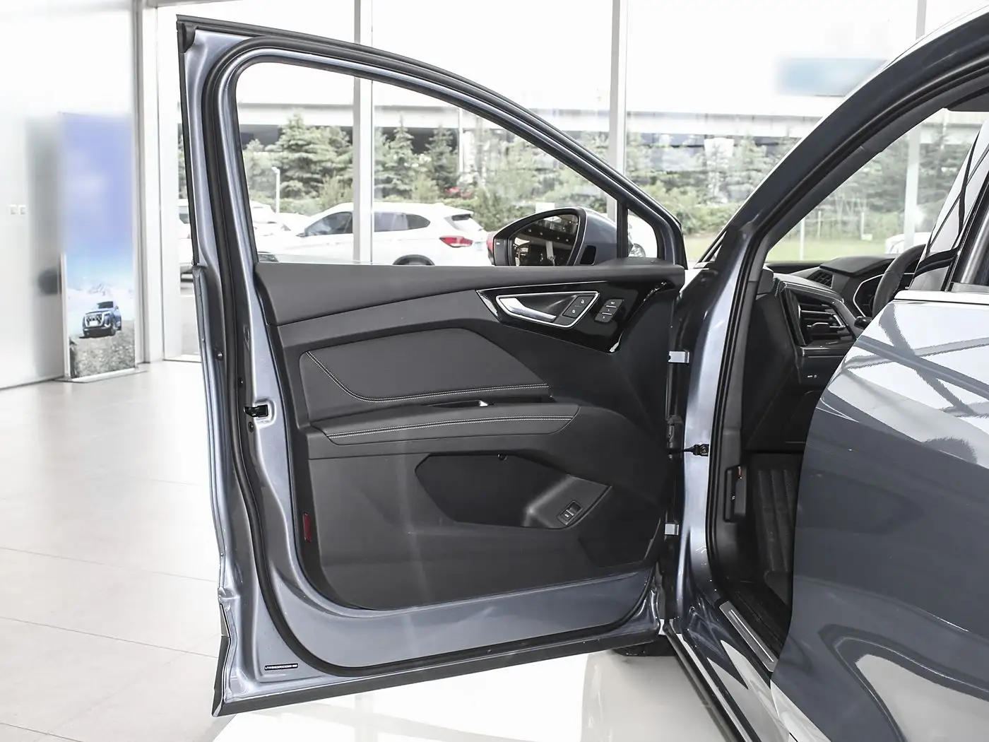 2024 Audi Q4 40 e-tron Creative Edition