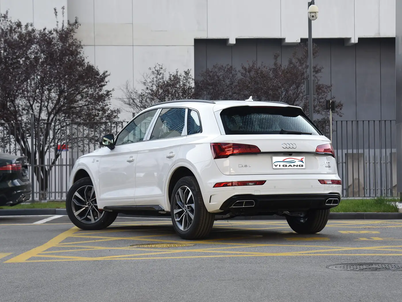 2024 Audi Q5L 40 TFSI Luxury Dynamic Model