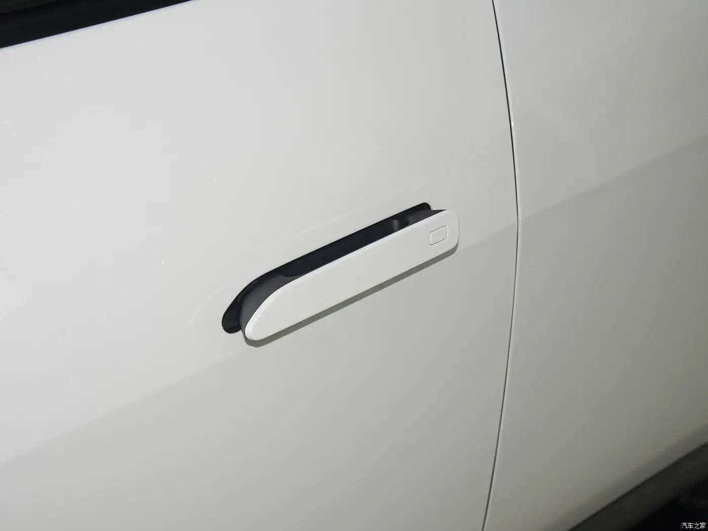 2025 Avatr 12 Max Extended Range Edition