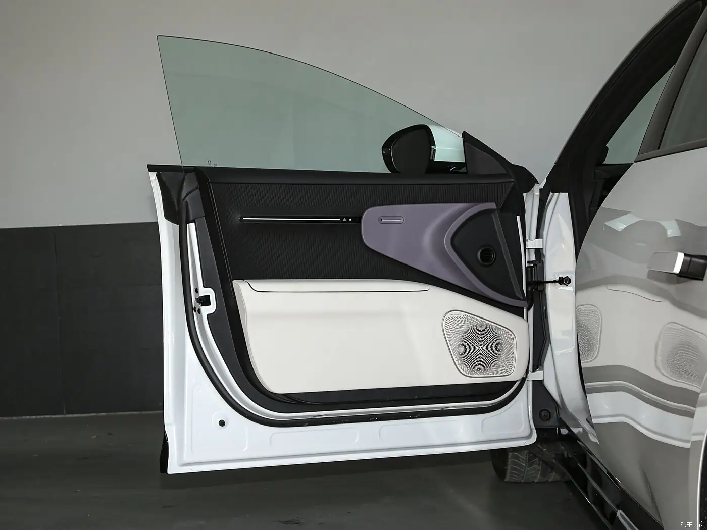 2025 Avatr 12 Ultra Pure Electric Version Four-Wheel Drive