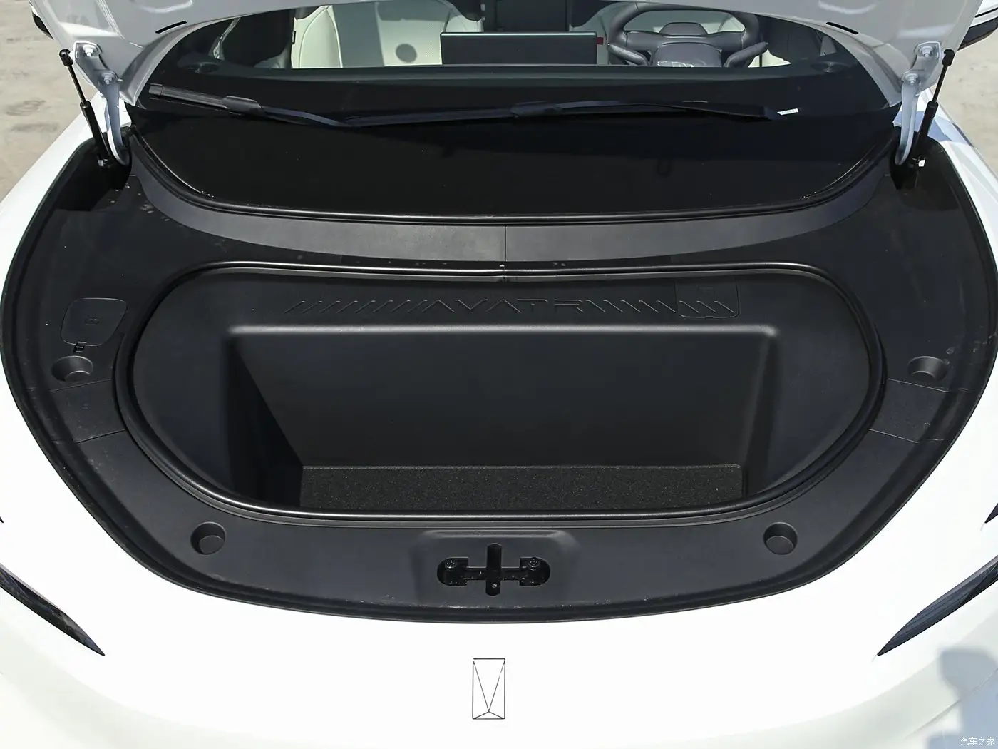 2025 Avatr 12 Ultra Pure Electric Version Four-Wheel Drive