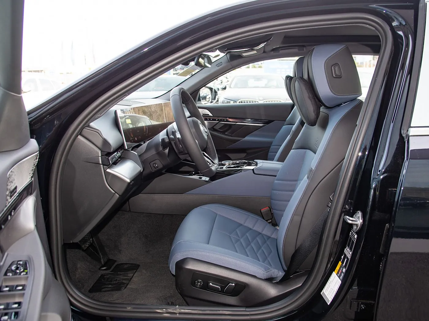 BMW i5 eDrive 40L M Sport Package