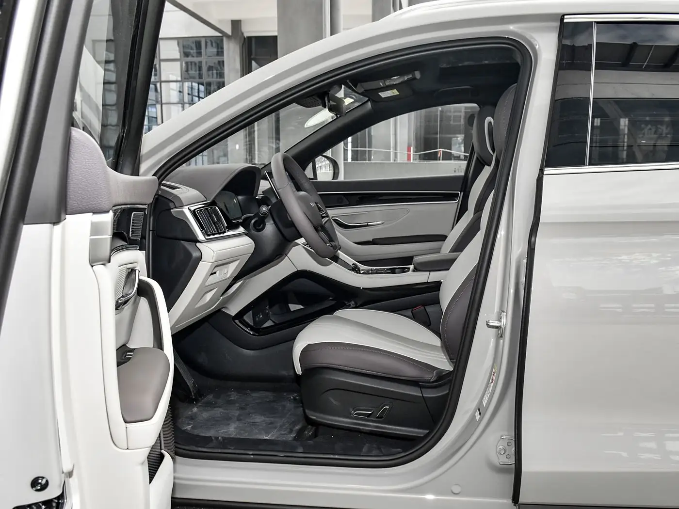 2025 BYD Song Plus DM-i 75KM Luxury