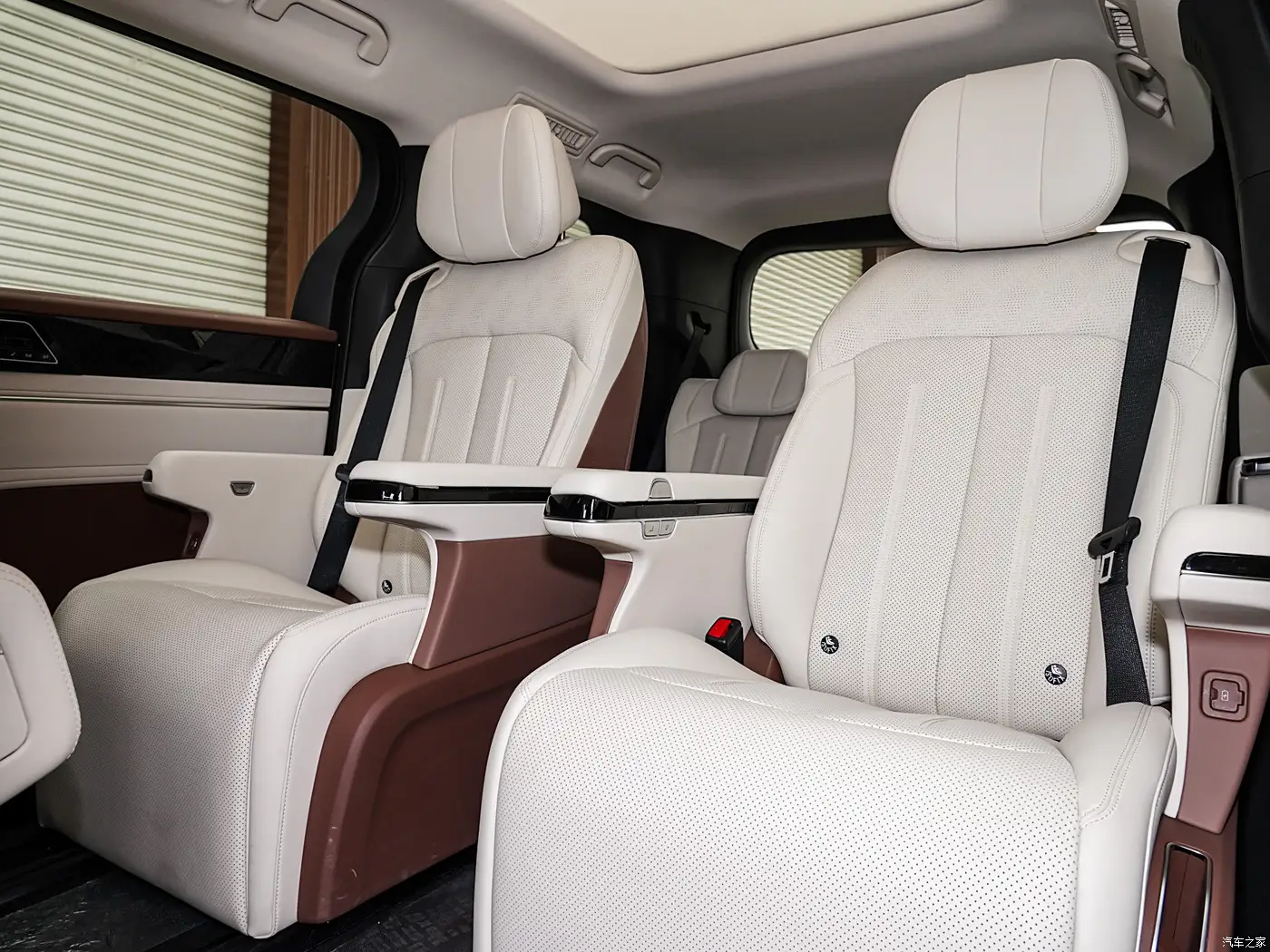 2025 BYD Xia DM-i 1.5T 180km Superb