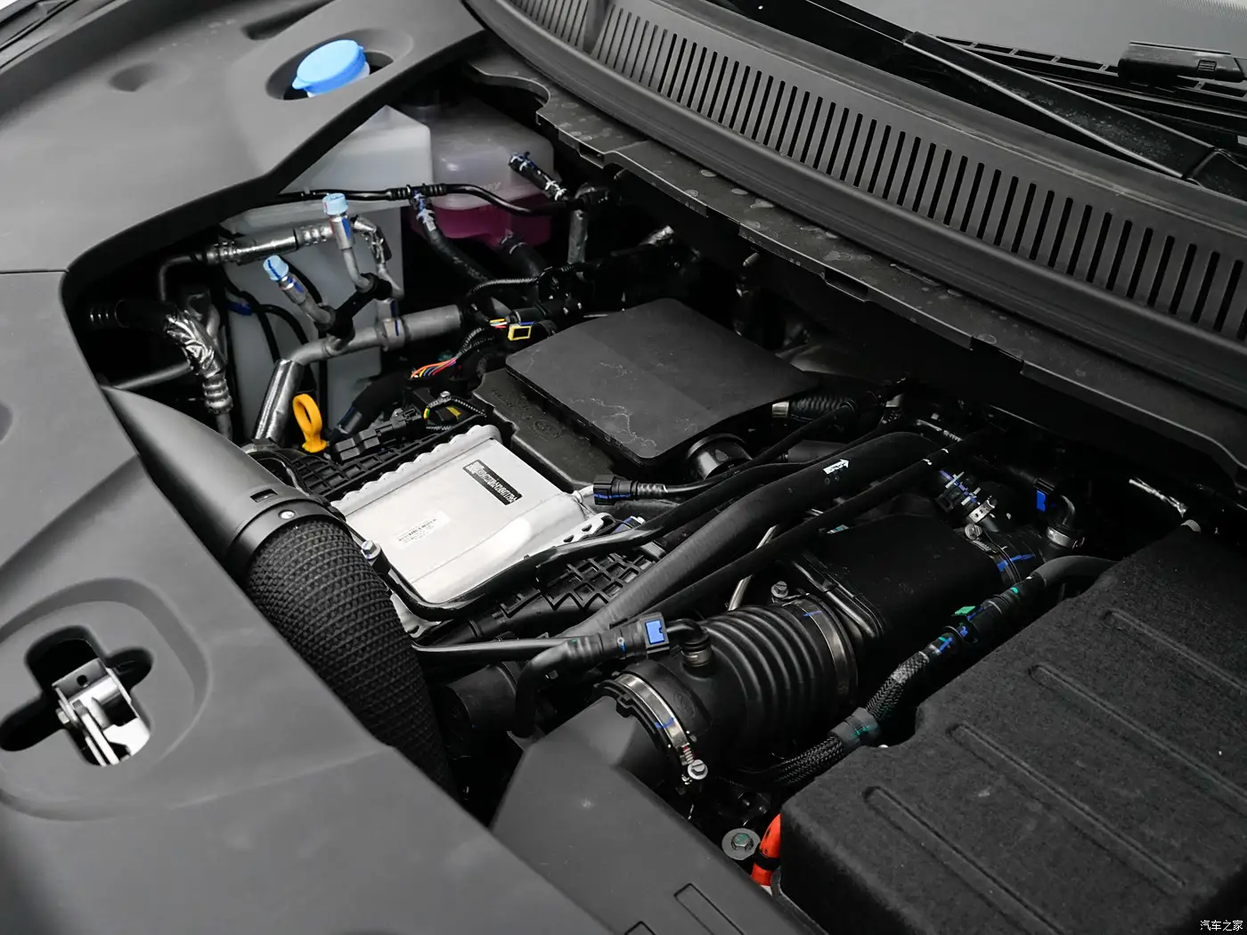 2025 BYD Xia DM-i 1.5T 180km Superb