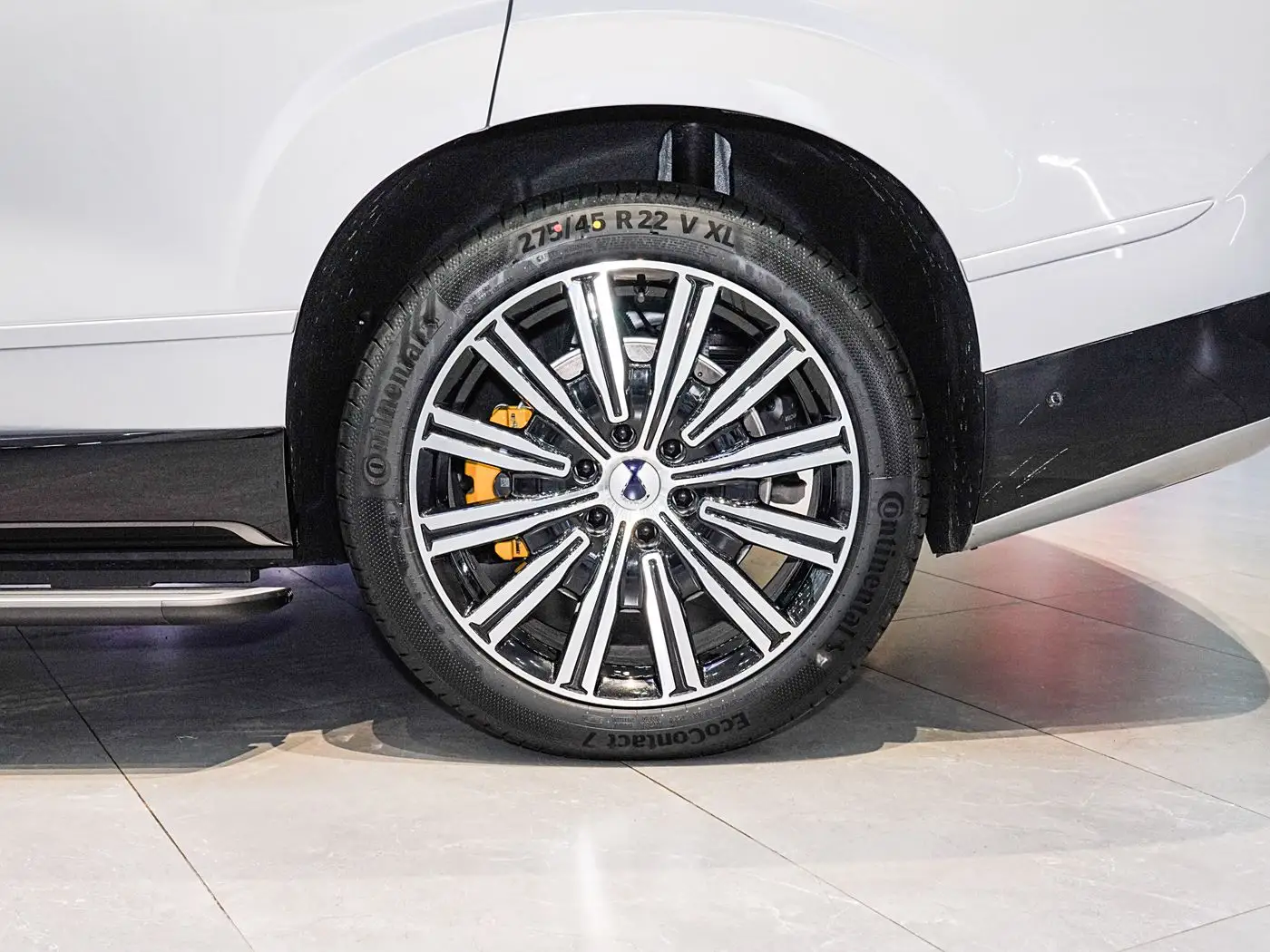2025 Denza N9 High-End Edition