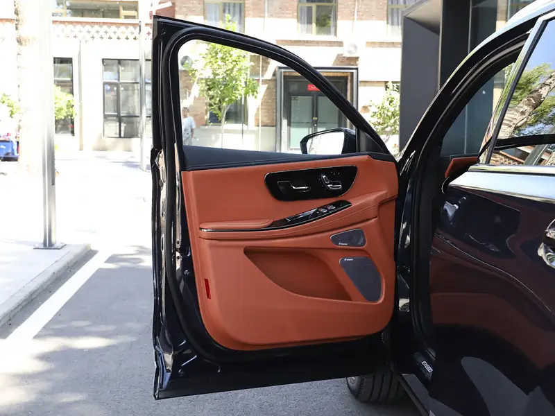 2025 EXEED LX Plus 400T 4WD Star Prestige Edition 6-Seater