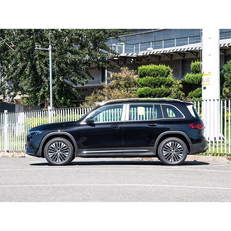 Mercedes Benz EQB260