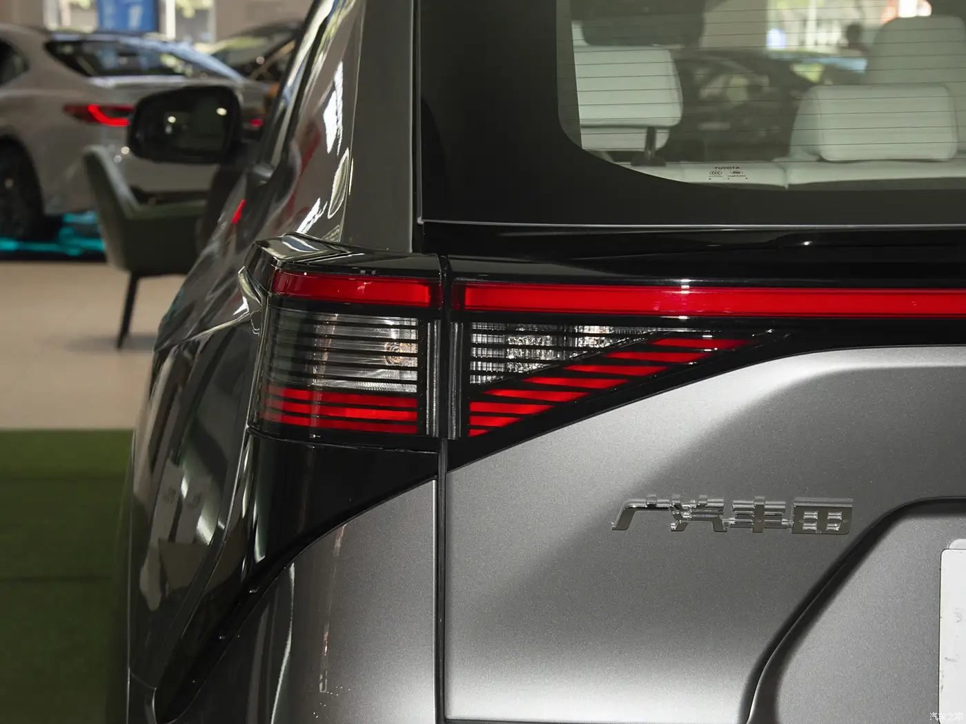 2025 Toyota Platinum 4X 615Max Edition