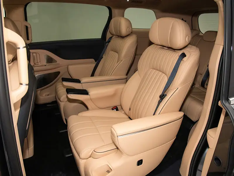 2025 Voyah Dreamer PHEV Four-Wheel Drive Flagship Kunpeng Version