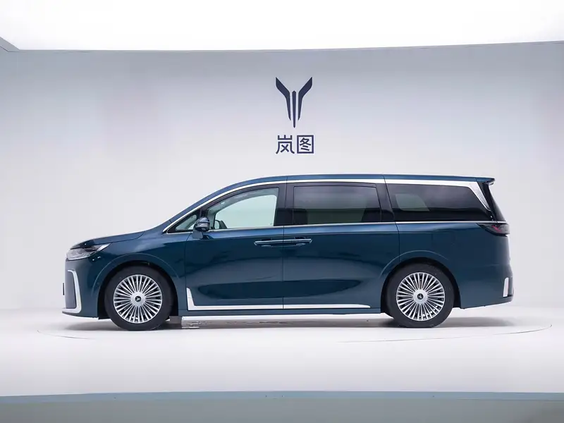 2025 Voyah Dreamer PHEV Four-Wheel Drive Flagship Kunpeng Version