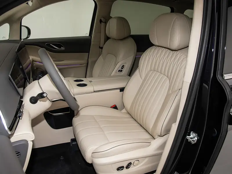 2025 Voyah Dreamer PHEV Four-Wheel Drive Flagship Kunpeng Version