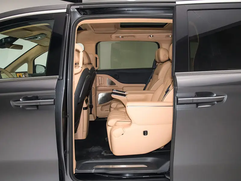 2025 Voyah Dreamer PHEV Four-Wheel Drive Flagship Kunpeng Version