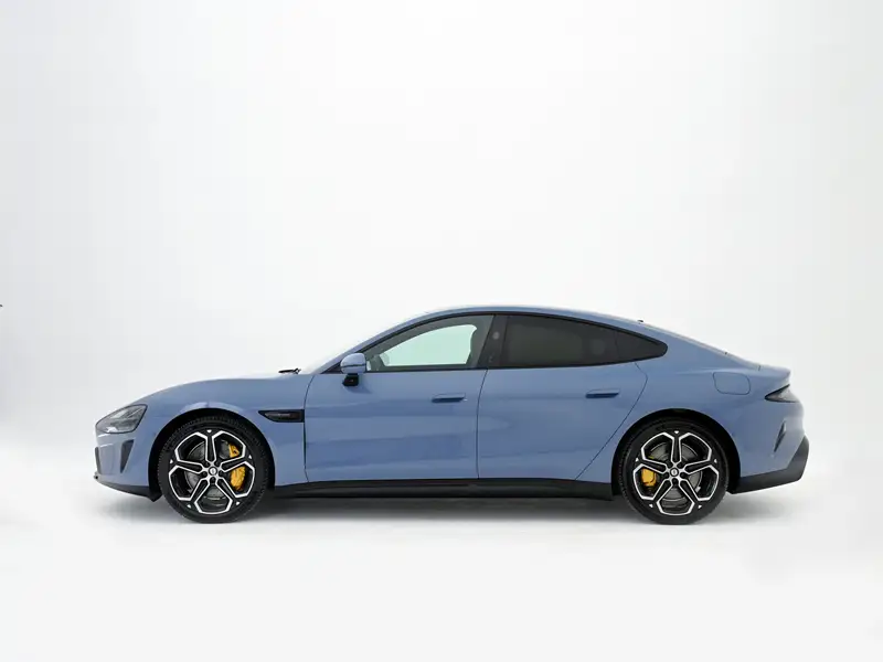 2024 Xiaomi SU7 700KM Rear-Wheel Drive Long-Range Autonomous Edition