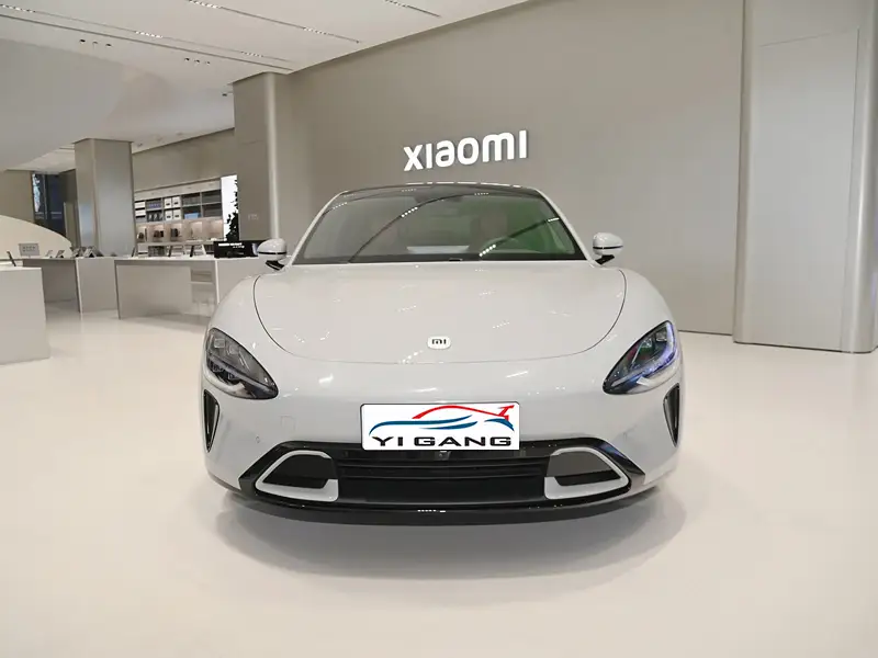 2024 Xiaomi SU7 700KM Rear-Wheel Drive Long-Range Autonomous Edition
