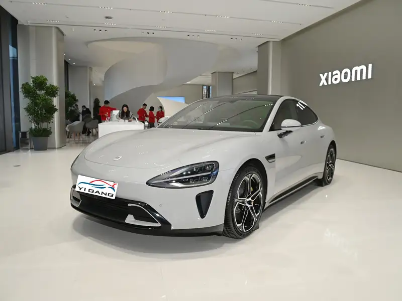 2024 Xiaomi SU7 700KM Rear-Wheel Drive Long-Range Autonomous Edition