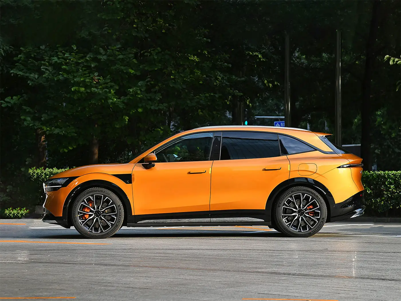 2025 Zeekr 7X 100kWh Long Range 4WD Intelligent Driving Edition