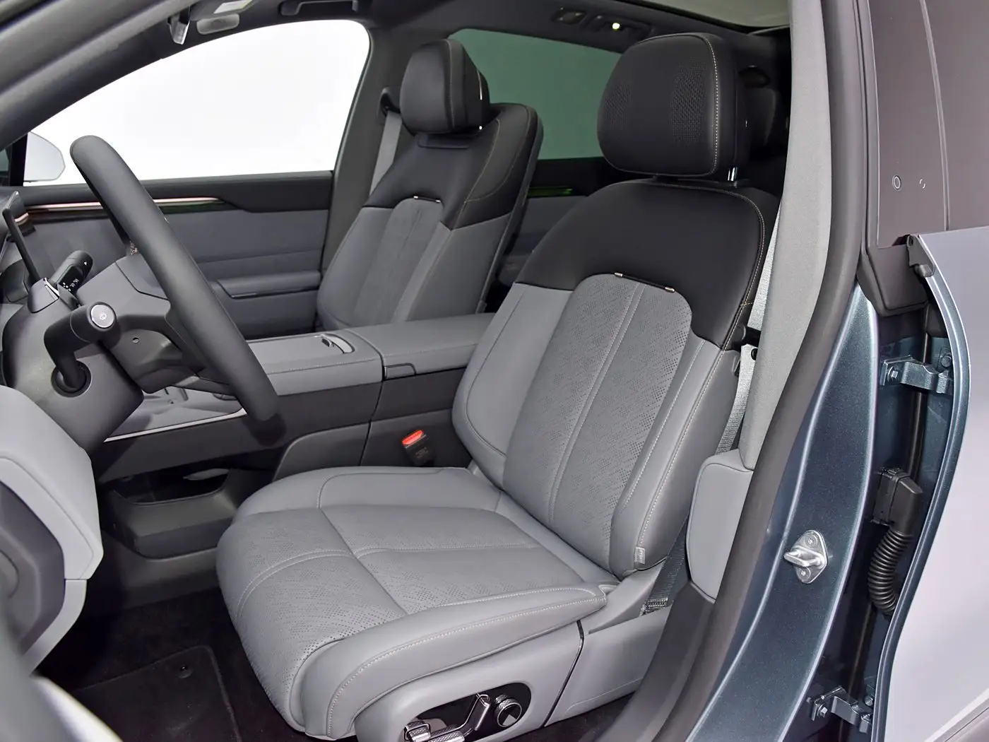 2025 Zeekr 7X 100kWh Long Range 4WD Intelligent Driving Edition
