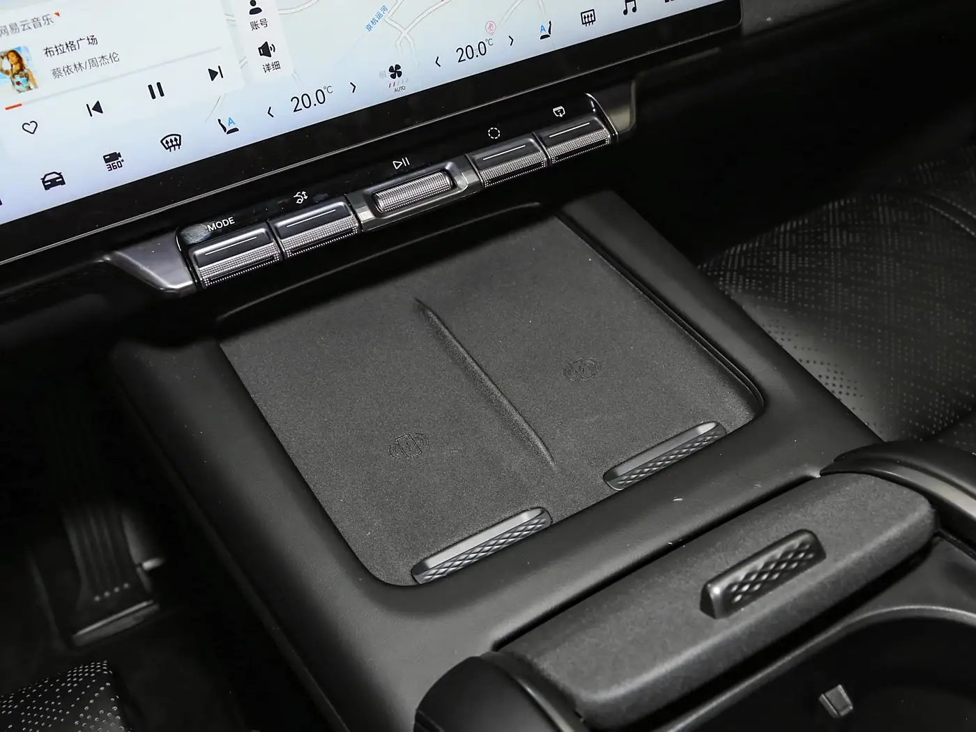 2025 Zeekr 7X 100kWh Long Range 4WD Intelligent Driving Edition
