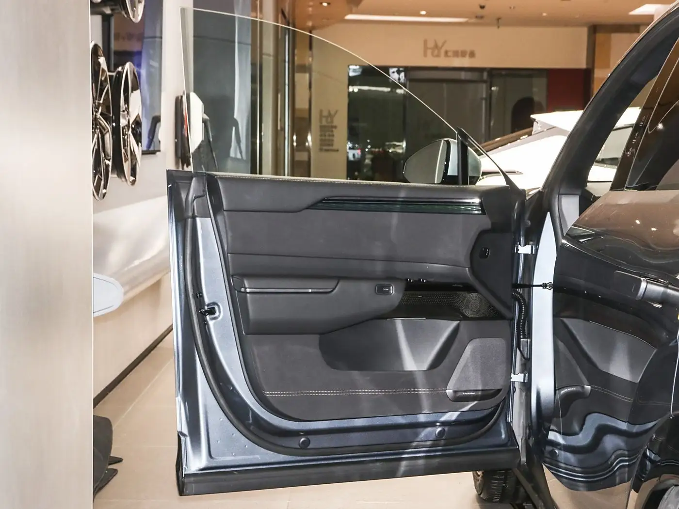 2025 Zeekr 7X 75kwh Rear Wheel Drive Intelligent Driving Version