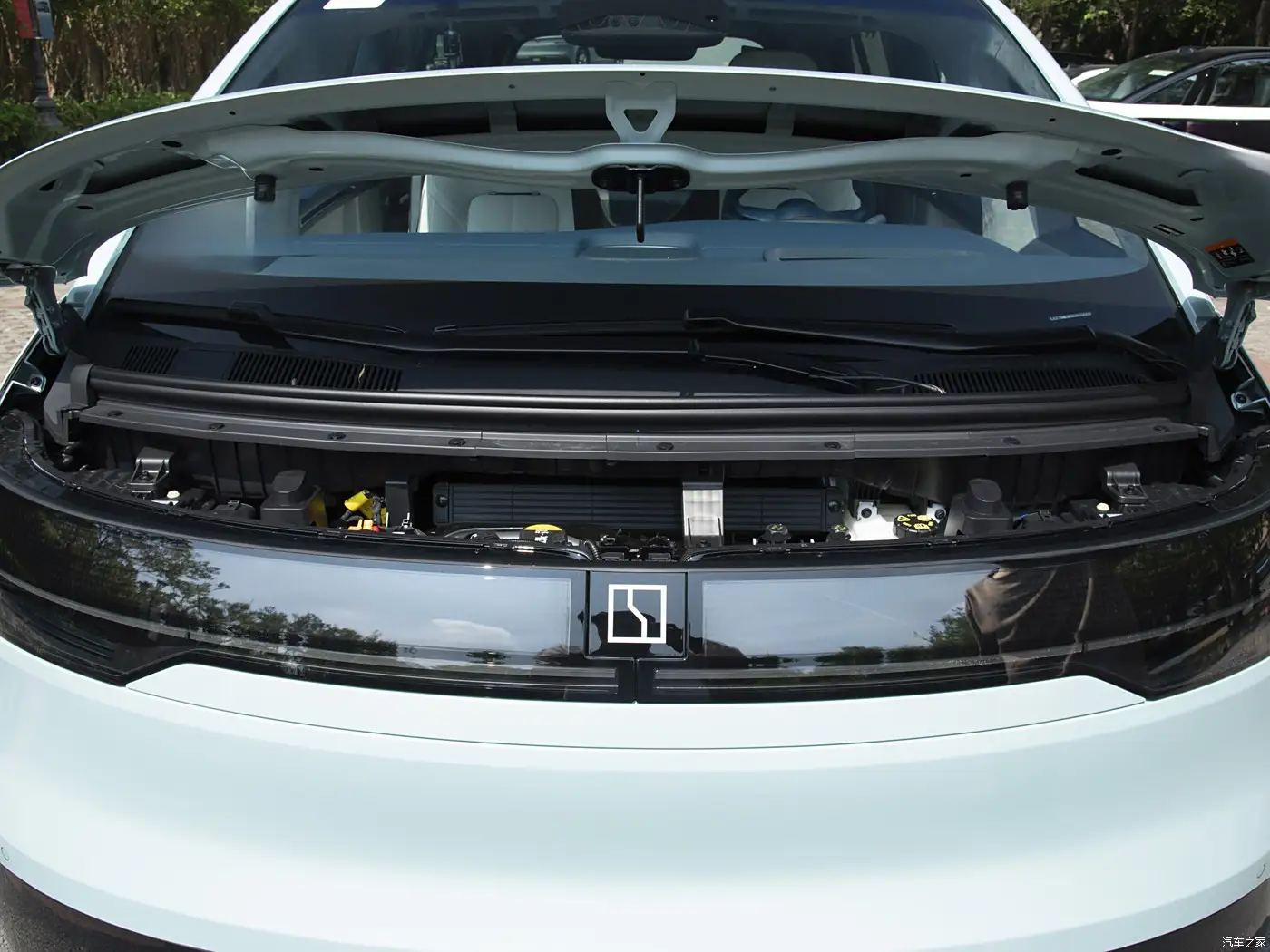 2025 Zeekr MIX Long Range Intelligent Driving Edition