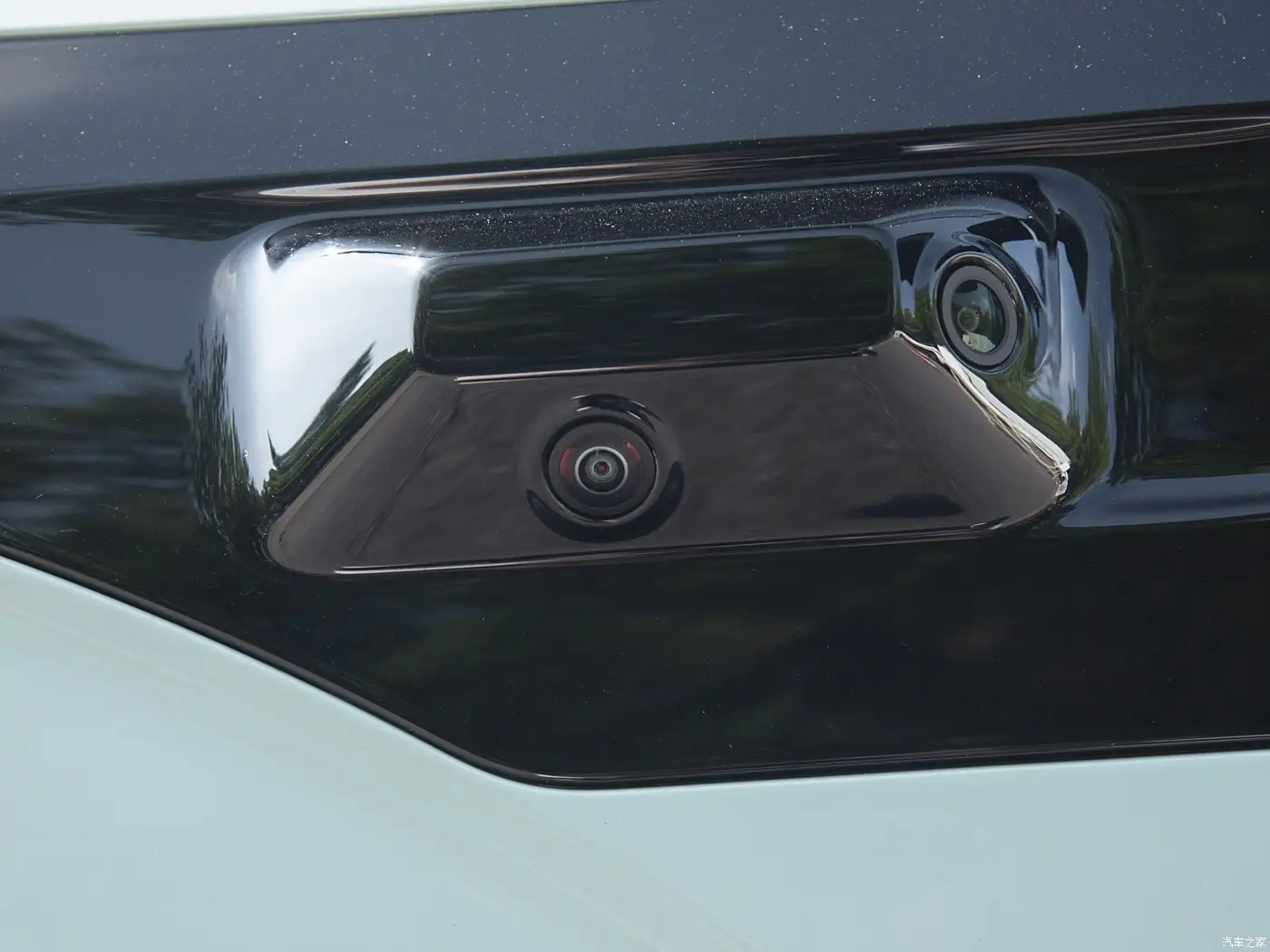 2025 Zeekr MIX Long Range Intelligent Driving Edition