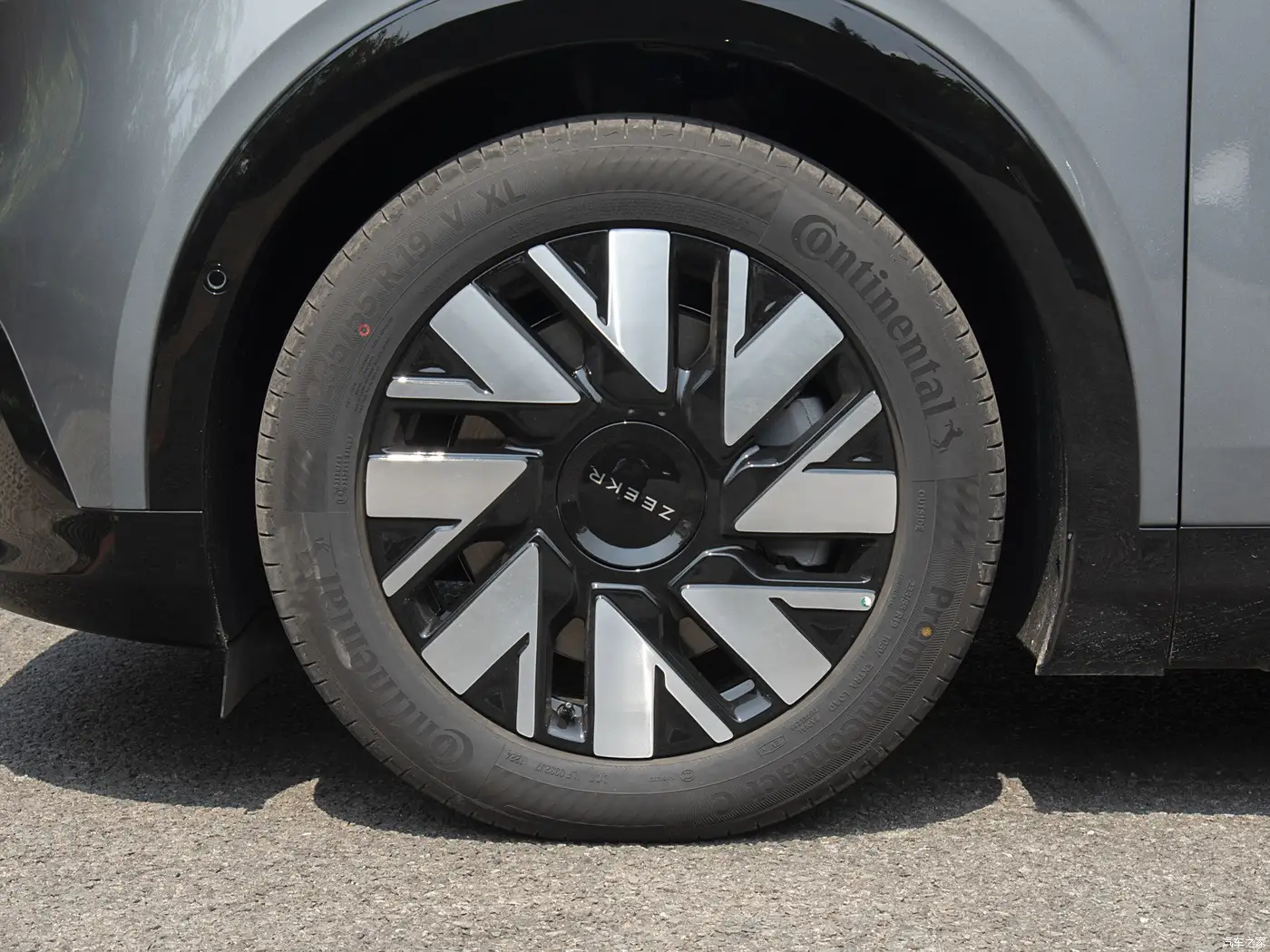 2025 Zeekr MIX Long Range Intelligent Driving Edition