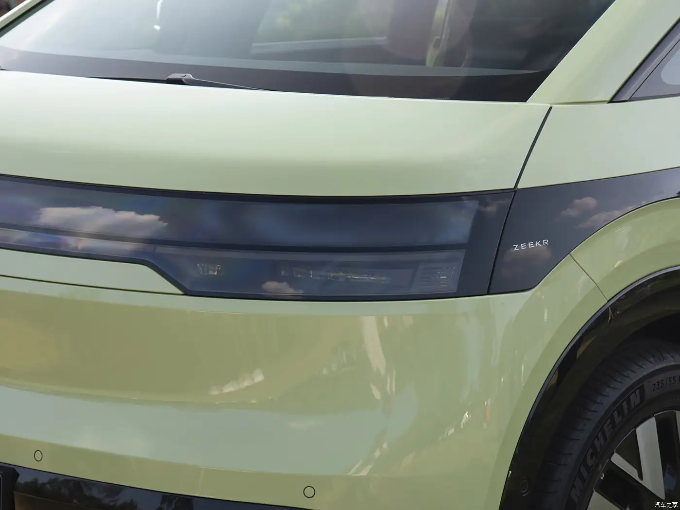 2025 Zeekr MIX Long Range Intelligent Driving Edition