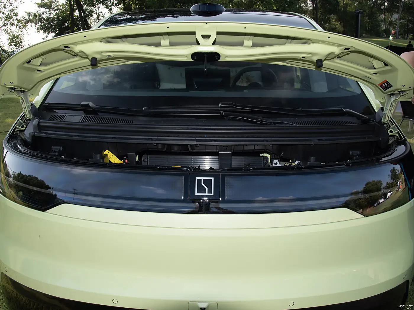 2025 Zeekr MIX Long Range Intelligent Driving Edition
