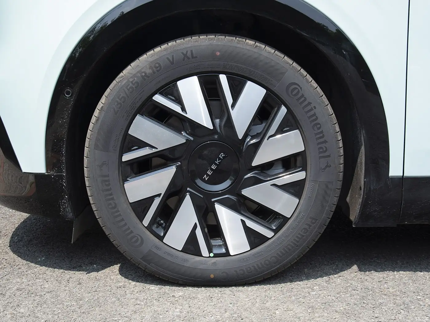 2025 Zeekr MIX Long Range Intelligent Driving Edition
