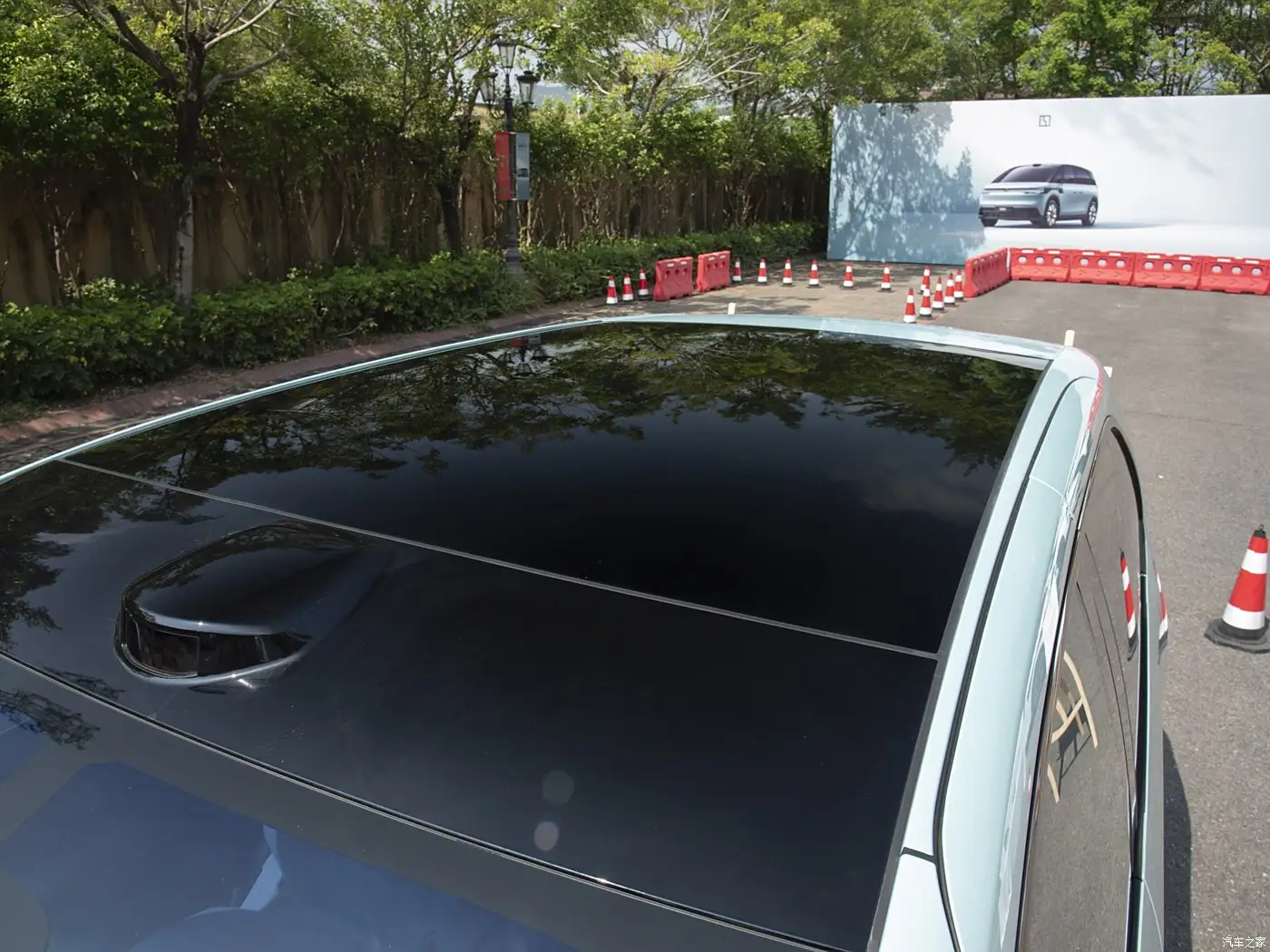 2025 Zeekr MIX Long Range Intelligent Driving Edition